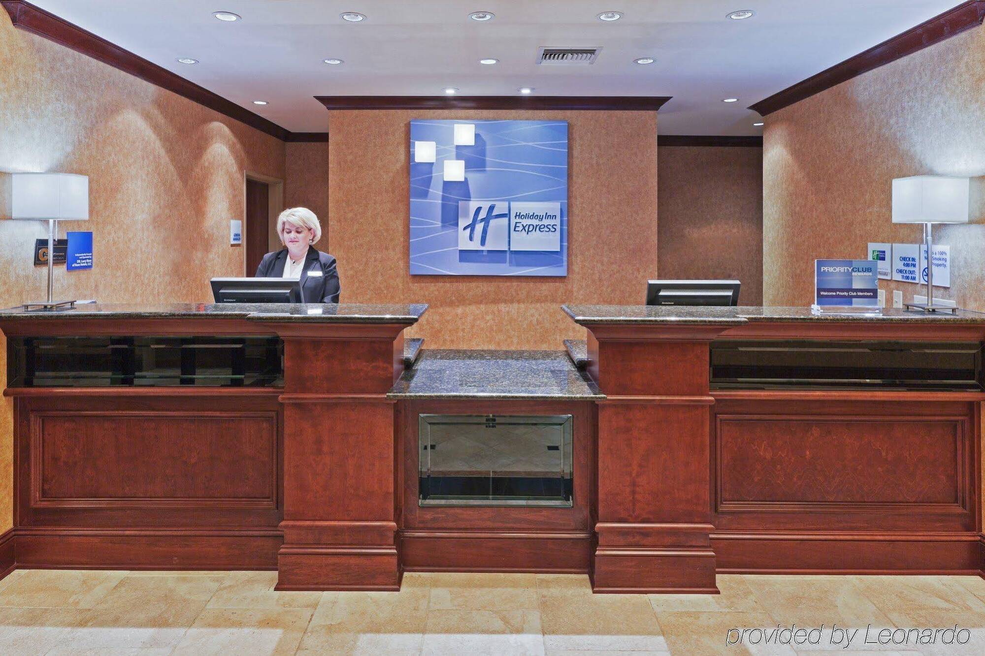 Holiday Inn Express & Suites Poteau, An Ihg Hotel Esterno foto